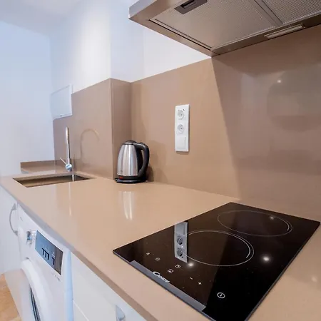 Apartment Desactivado Atico Duplex Con Barbacoa Y Terraza En Barri Port Maritim