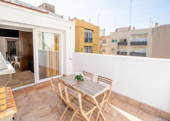 Desactivado Atico Duplex Con Barbacoa Y Terraza En Barri Port Maritim * Таррагона
